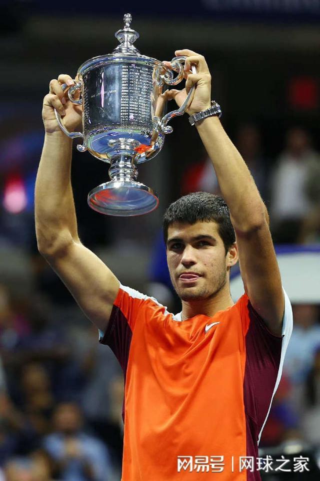 面对曾经多 面对曾经多