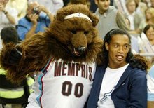 赞助露出在 赞助露出在