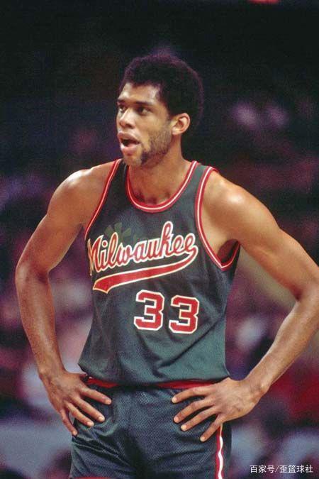 出全能表现 出全能表现